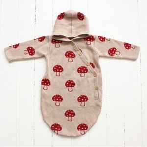 Fin and Vince Toadstool bunting